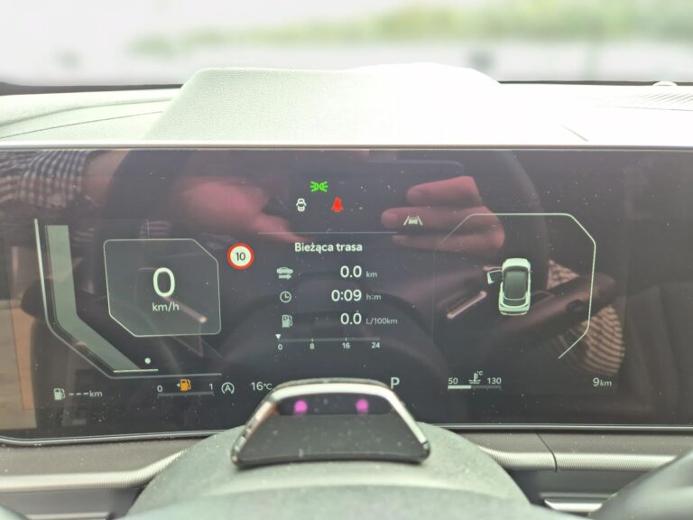 KIA SPORTAGE 1.6 TGDI 7DCT 150KM Benzyna, rocznik 26, rok modelowy 27 - zdjęcie 3