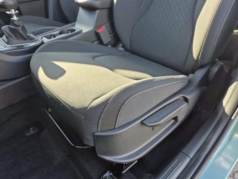 KIA SPORTAGE • 1.6T-GDI 6MT • Rabat 23300 • Pakiet Smart • Inne kolory - zdjęcie 12