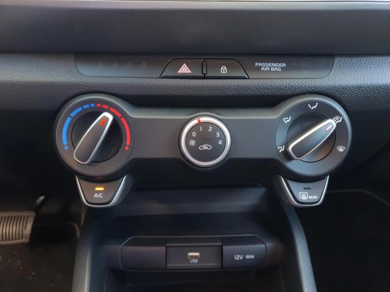 Kia Stonic 1.0 TGD-I 100KM 7DCT MY25 M+SMT - zdjęcie 21