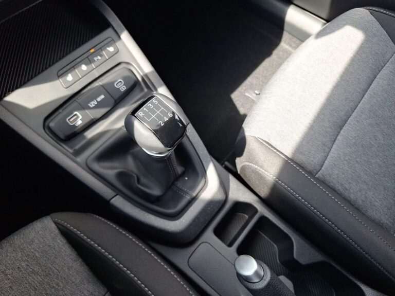 Kia Stonic L 1.0 T-GDI 100 KM | YACHT BLUE | Kamera | 12,3” NAVI - zdjęcie 8