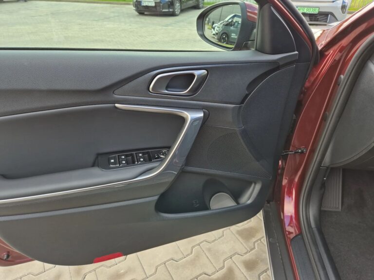 KIA X-Ceed 150KM rok produkcji 2026, rok modelowy 2027 - zdjęcie 2