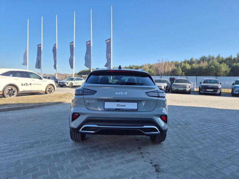 KIA X-CEED 1,6T-GDI 7DCT • wersja Tribiute • Bogata wersja wyposażenia - zdjęcie 4