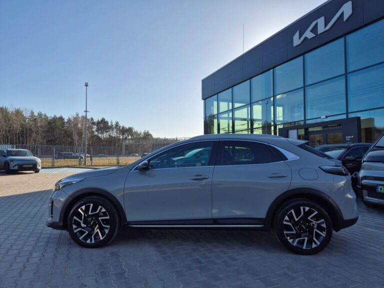 KIA X-CEED 1,6T-GDI 7DCT • wersja Tribiute • Rabat 5 tyś - zdjęcie 2