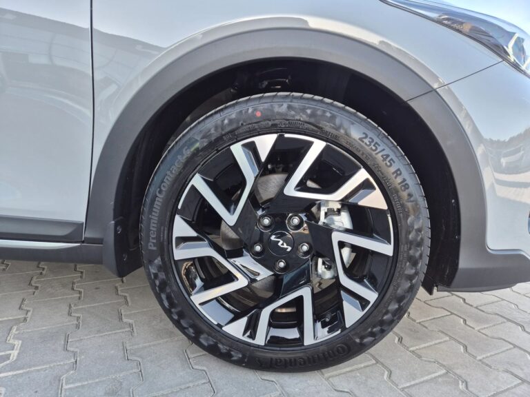 KIA X-CEED 1,6T-GDI 7DCT • wersja Tribiute • Rabat Flota - zdjęcie 18