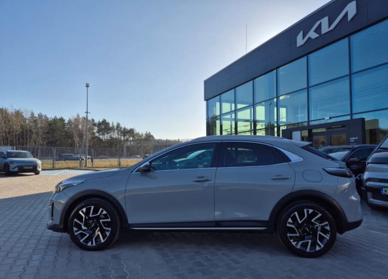 KIA X-CEED 1,6T-GDI 7DCT • wersja Tribute • Nowy • Cena specjalna - zdjęcie 3