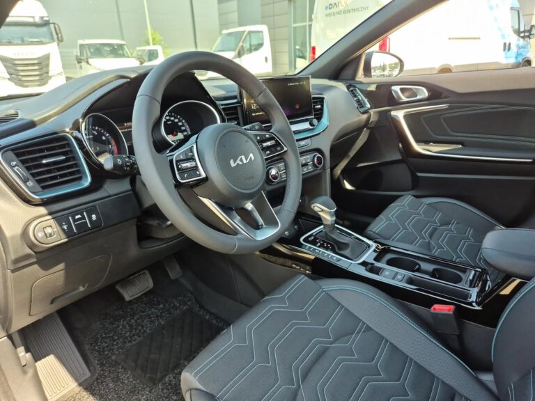 KIA XCEED • 150KM DCT • TRIBUTE MY26 • Pakiet Zimowy • Odbiór MARZEC - zdjęcie 9