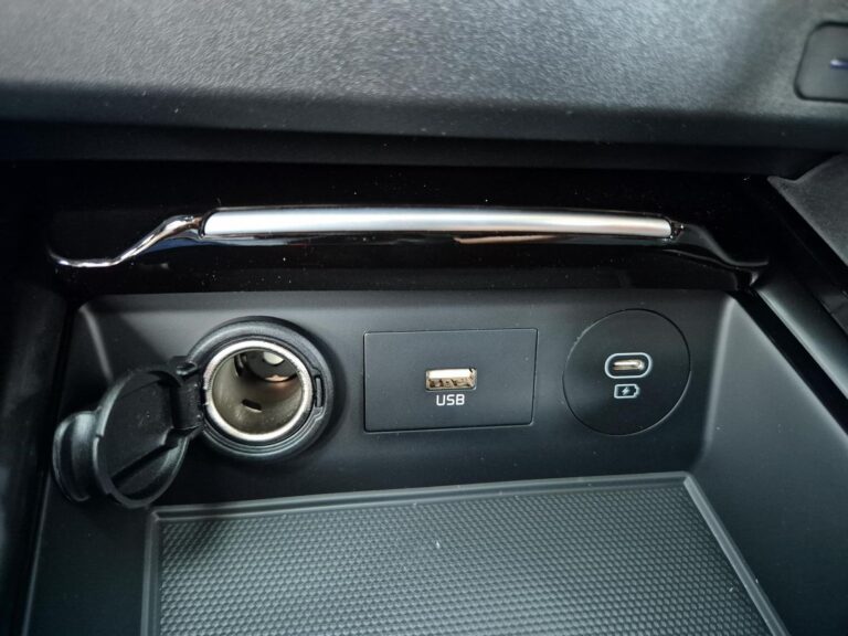 KIA XCEED • 150KM DCT • TRIBUTE MY26 • Pakiet Zimowy • Odbiór MARZEC - zdjęcie 24