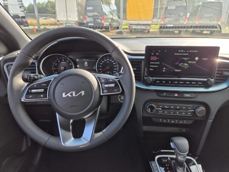 KIA XCEED • 1,6T-GDI 7DCT • 150KM • wersja: MY26 TRIBUTE+pakiet zimowy - zdjęcie 13