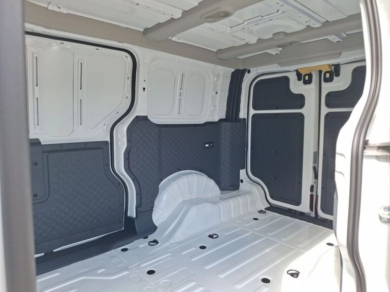 Nowa Kia PV5 Cargo Long Range 71,2 kWh – 4-drzwiowa | Pakiet P1 - zdjęcie 9