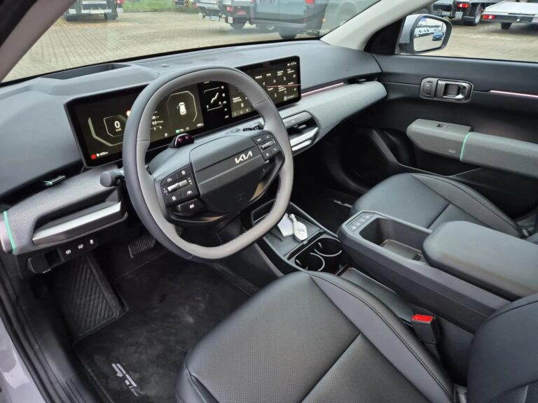 Nowy model • bogata wersja: Business Line • 81.4 kWh • 204 KM - zdjęcie 9
