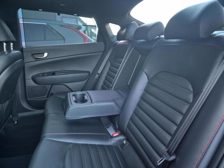 Optima 2.0 T-GDI GT aut - zdjęcie 16