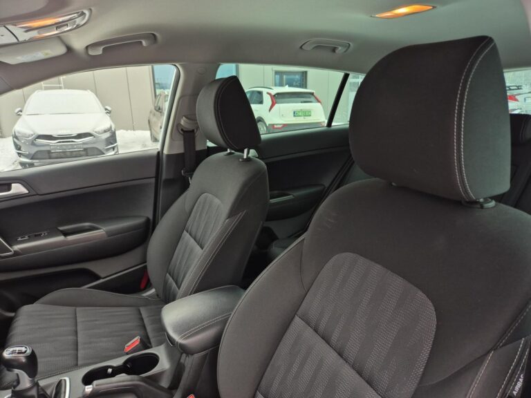 Serwisowany w ASO, Kupujący zwolniony z PCC - zdjęcie 11