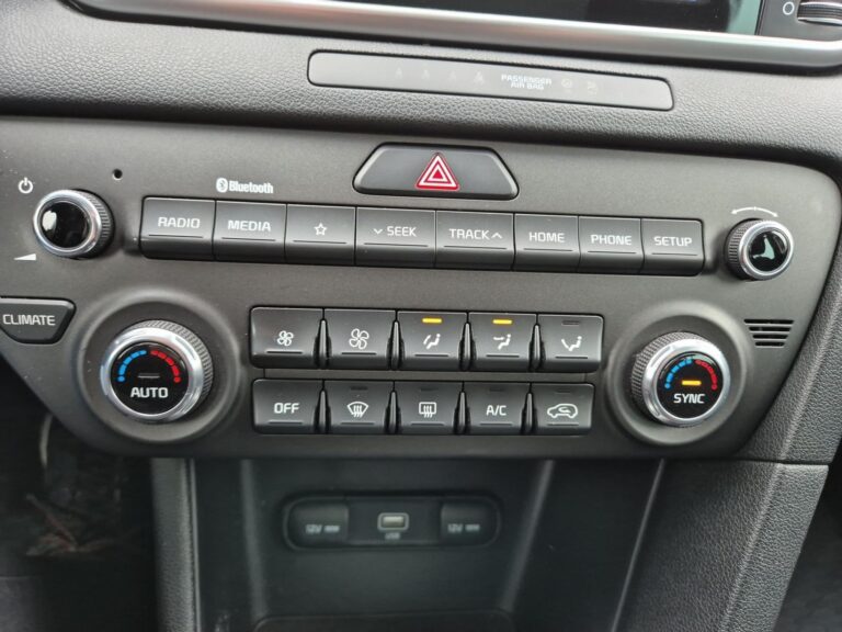 Serwisowany w ASO, Kupujący zwolniony z PCC - zdjęcie 21