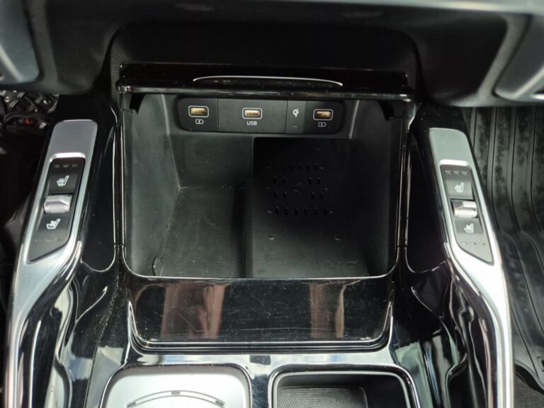 Sorento 1.6 T-GDI HEV Prestige Line 4WD aut 7os. Kredyt, Vat Marża - zdjęcie 15