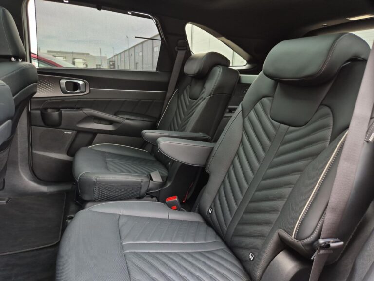 Sorento 1.6 T-GDI HEV Prestige Line AWD aut 6os., Bogata wersja - zdjęcie 8