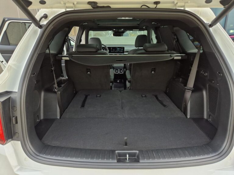 Sorento 1.6 T-GDI HEV Prestige Line AWD aut 6os., Bogata wersja - zdjęcie 9
